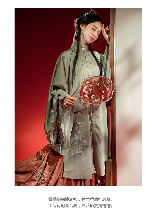 Mist-shrouded crane-patterned blue-gray Ming-style Hanfu vermilion red horse-face skirt