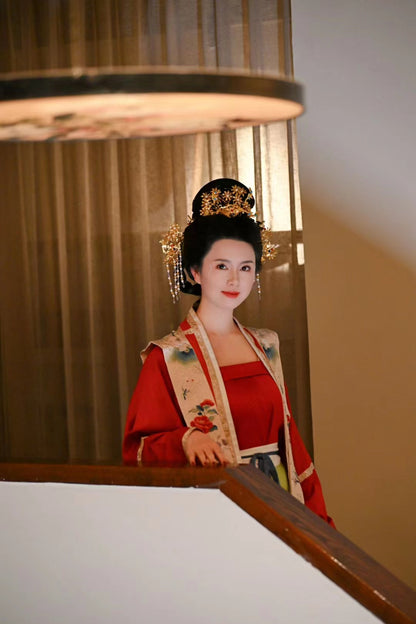 Song Dynasty Hanfu Set | Bright red wide-sleeved shirt + gradient horse-face skirt, Song Dynasty style restoration traditional Chinese dress 