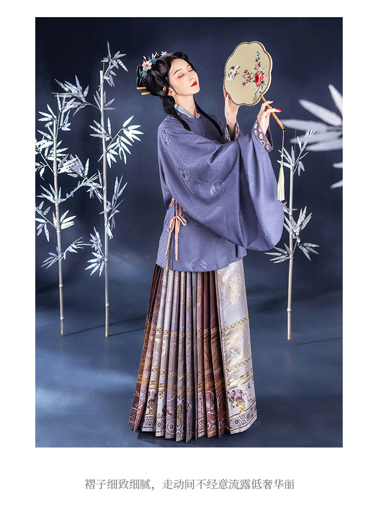 Ming Dynasty Hanfu Set | Misty Blue Round Neck Shirt + Gold-embroidered Horse Face Skirt, Cute "Greedy Cat" Embroidered Everyday Style 