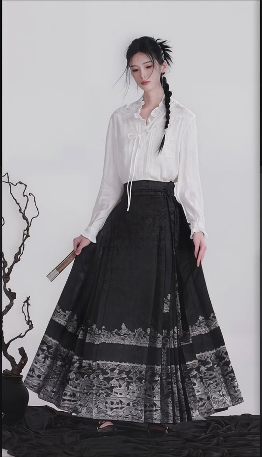 Traditional Chinese horse-face skirt | Black and white retro art print (modern retro style) 